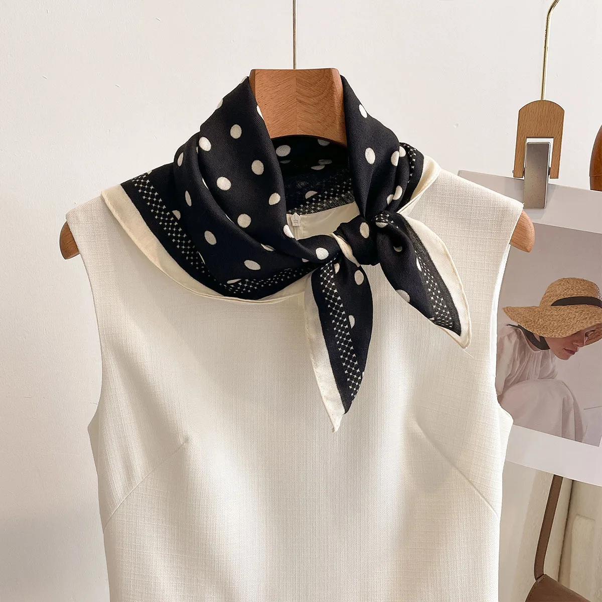 Luxury Polka Dot Printed Squar - Face Scarf Mask ulasan dan harga