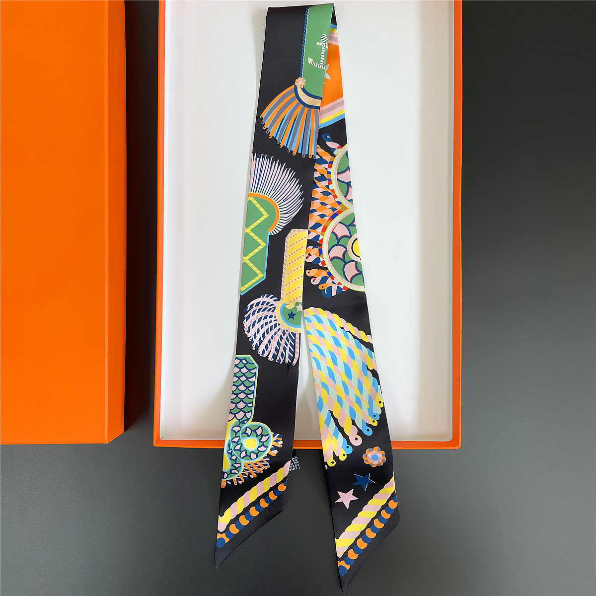 Brand Design Twill 100% Silk S - Face Scarf Mask ulasan dan harga